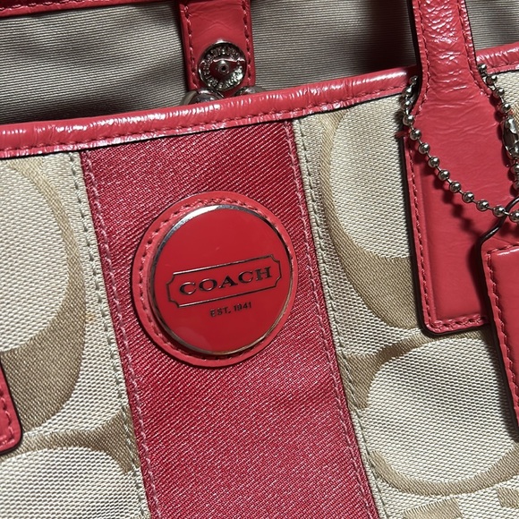 Coach handbag - Picture 5 of 9